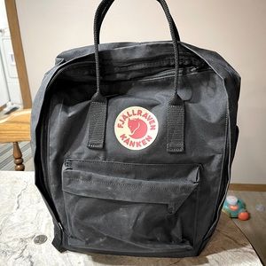 Selling a OS & mini. $120 for both or $70 for the OS and $50 for the mini